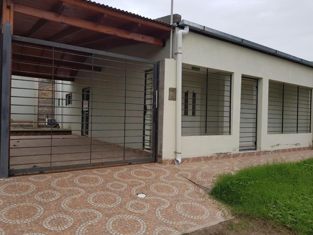 Casa En Termas De Rio Hondo Villa Exterior photo